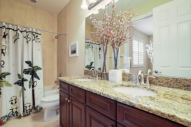 119 Manor Circle, Jupiter, FL 33458