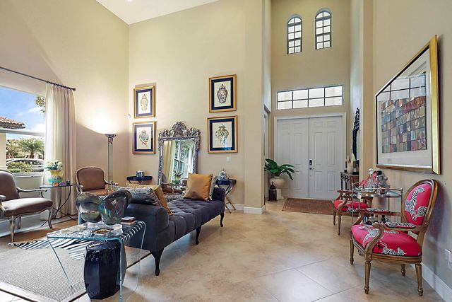 119 Manor Circle, Jupiter, FL 33458