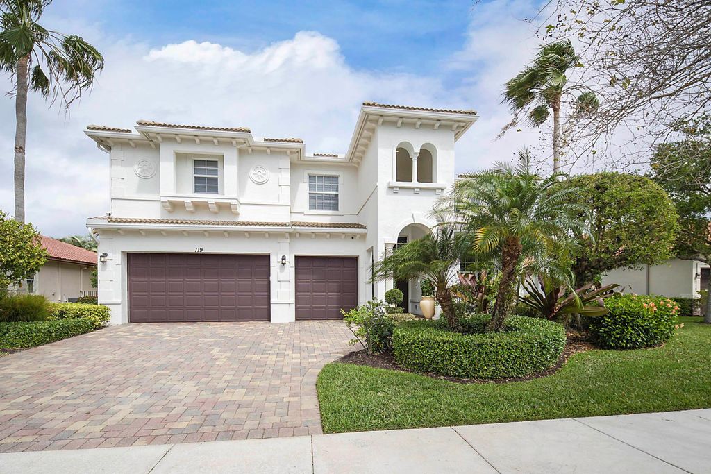 119 Manor Circle, Jupiter, FL 33458