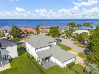 1007 Emerald Bay Drive, Destin, FL 32541