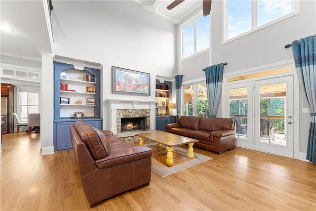 4514 Meadowland Way, Flowery Branch, GA 30542