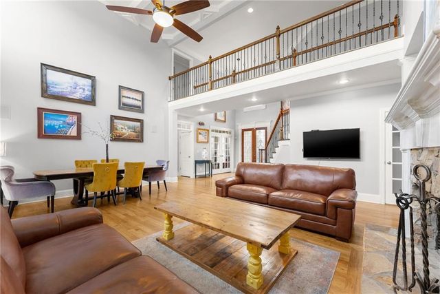 4514 Meadowland Way, Flowery Branch, GA 30542