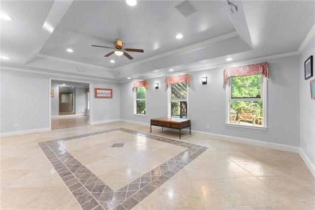 4514 Meadowland Way, Flowery Branch, GA 30542