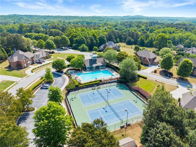 4514 Meadowland Way, Flowery Branch, GA 30542