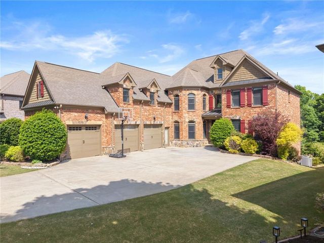 4514 Meadowland Way, Flowery Branch, GA 30542