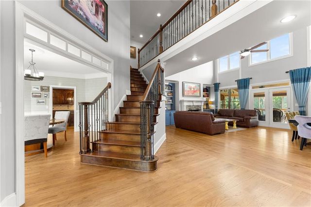 4514 Meadowland Way, Flowery Branch, GA 30542