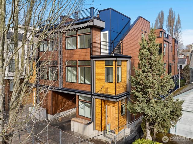 1136 B NW 57th Street, Seattle, WA 98107