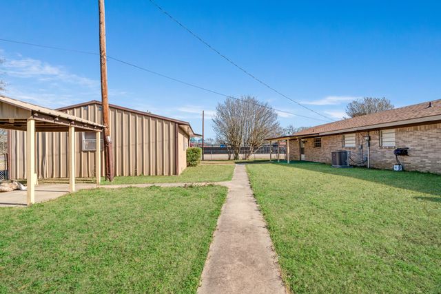 295 San Diego, Detroit, TX 75436