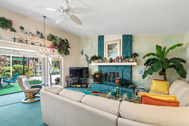 2364 VIOLET PL, Palm Harbor, FL 34685