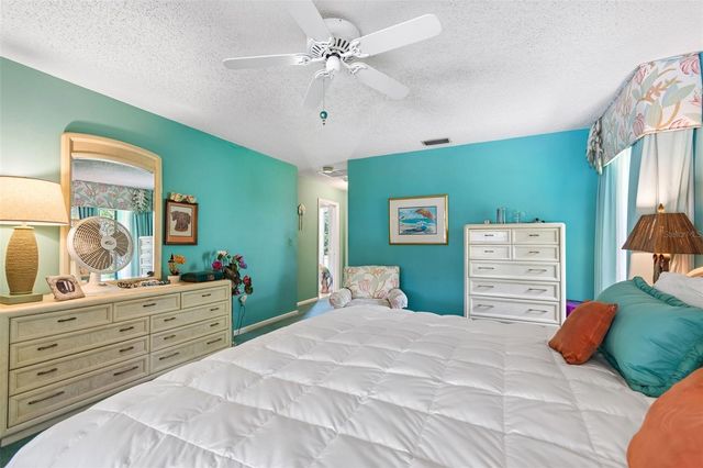 2364 VIOLET PL, Palm Harbor, FL 34685