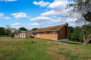 640 Stone Church Rd, Muddy Creek Twp, PA 16052