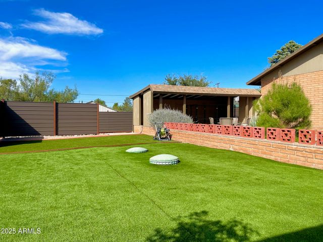 110 NIGHTHAWK Avenue, Bisbee, AZ 85603