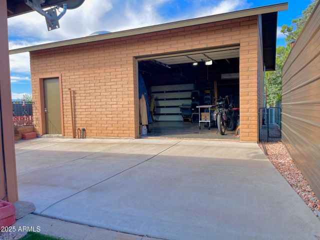 110 NIGHTHAWK Avenue, Bisbee, AZ 85603