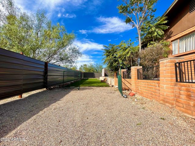 110 NIGHTHAWK Avenue, Bisbee, AZ 85603
