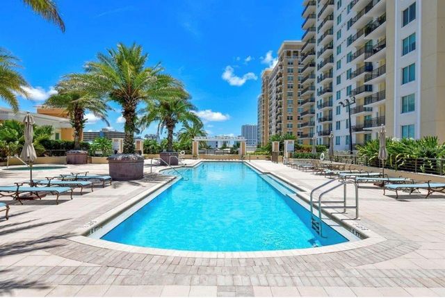 800 N TAMIAMI TRAIL 205, Sarasota, FL 34236