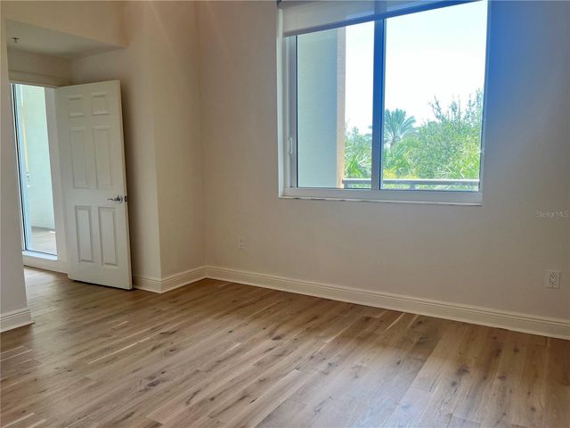 800 N TAMIAMI TRAIL 205, Sarasota, FL 34236