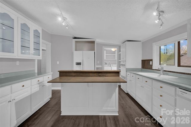 5708 Harwell Road, Catawba, NC 28609