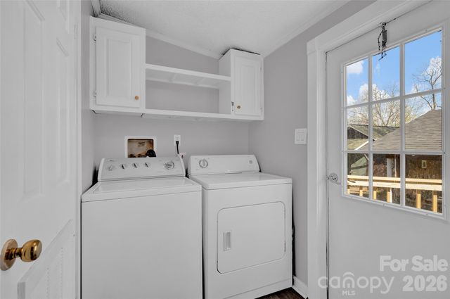 5708 Harwell Road, Catawba, NC 28609