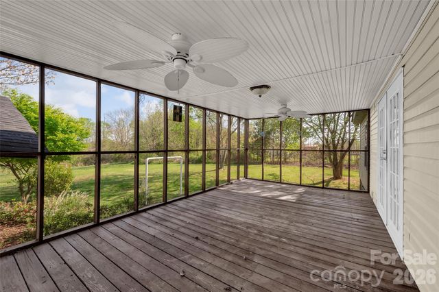 5708 Harwell Road, Catawba, NC 28609