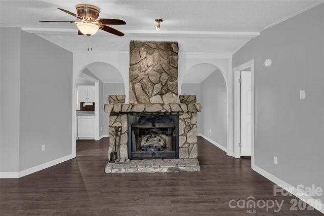 5708 Harwell Road, Catawba, NC 28609