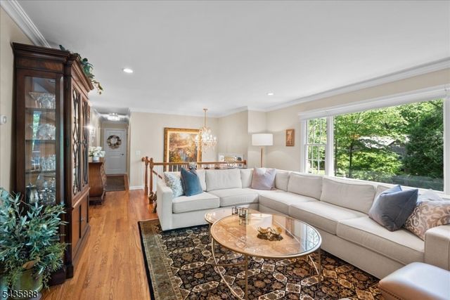 2 Glen Ter, Montville Twp., NJ 07045