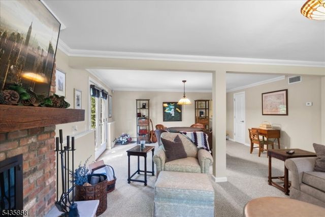 2 Glen Ter, Montville Twp., NJ 07045