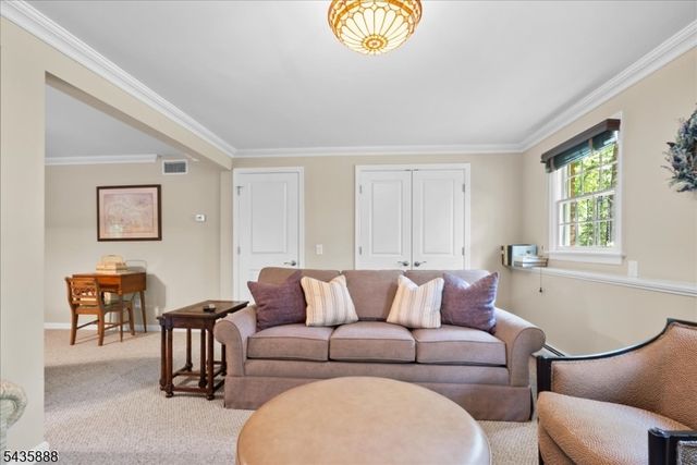 2 Glen Ter, Montville Twp., NJ 07045