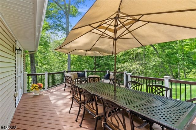 2 Glen Ter, Montville Twp., NJ 07045