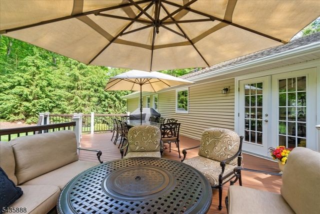 2 Glen Ter, Montville Twp., NJ 07045