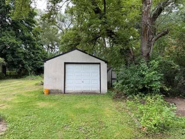 1260 Dorland Rd S, Maplewood, MN 55119