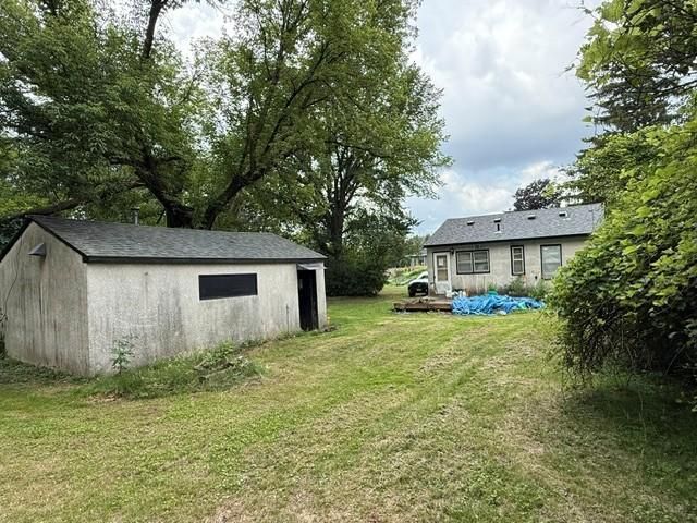 1260 Dorland Rd S, Maplewood, MN 55119