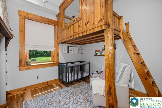 7419 Sweetwood Drive, Lower Macungie Twp, PA 18062