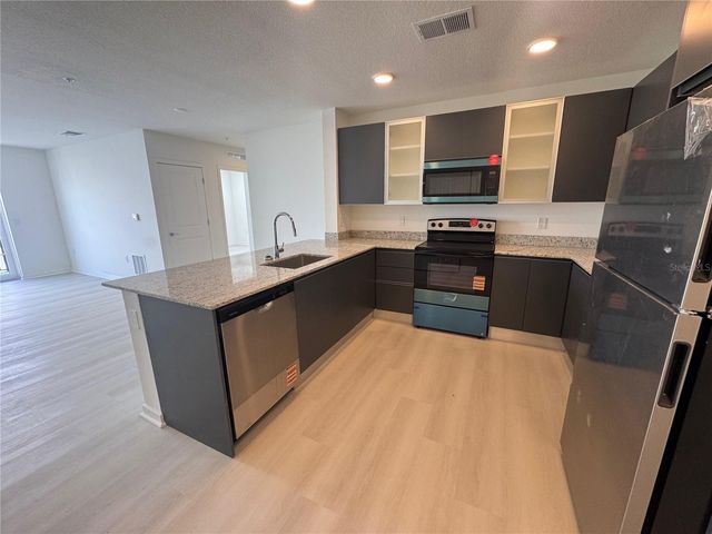 5563 MILLENIA PARK BLVD BOULEVARD 525, Orlando, FL 32839
