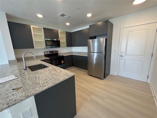 5563 MILLENIA PARK BLVD BOULEVARD 525, Orlando, FL 32839