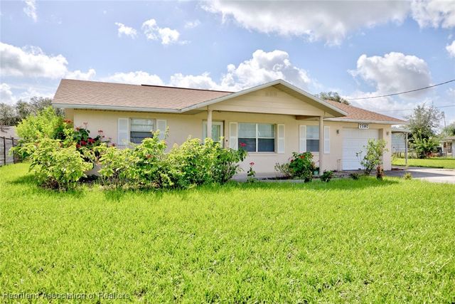 2980 N Lowell Road, Avon Park, FL 33825
