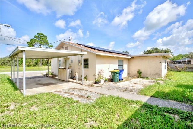 2980 N Lowell Road, Avon Park, FL 33825