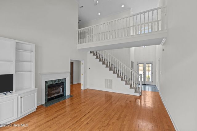 203 Red Snapper Drive, Emerald Isle, NC 28594