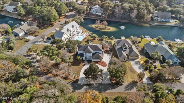 203 Red Snapper Drive, Emerald Isle, NC 28594