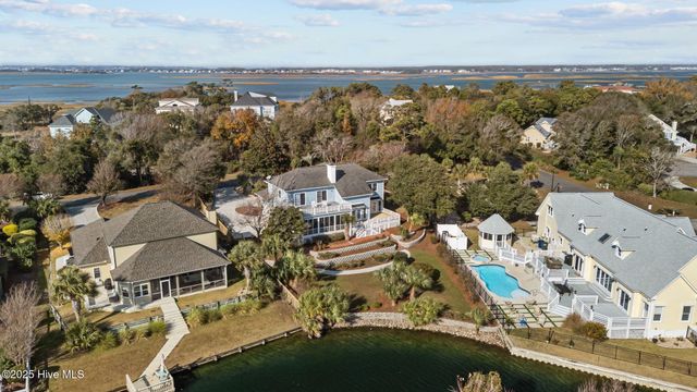203 Red Snapper Drive, Emerald Isle, NC 28594