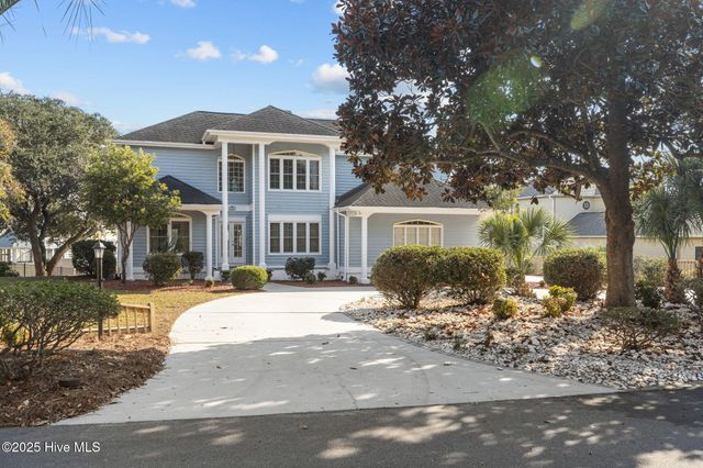 203 Red Snapper Drive, Emerald Isle, NC 28594