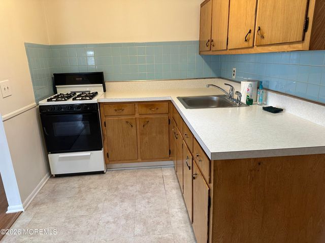 25 Cedar Street C, Toms River, NJ 08757