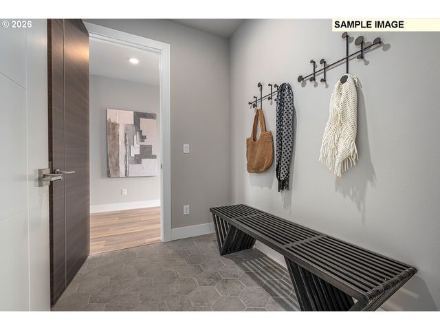 7058 Sw ALDER St, Wilsonville, OR 97070