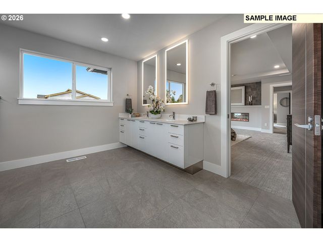 7058 Sw ALDER St, Wilsonville, OR 97070