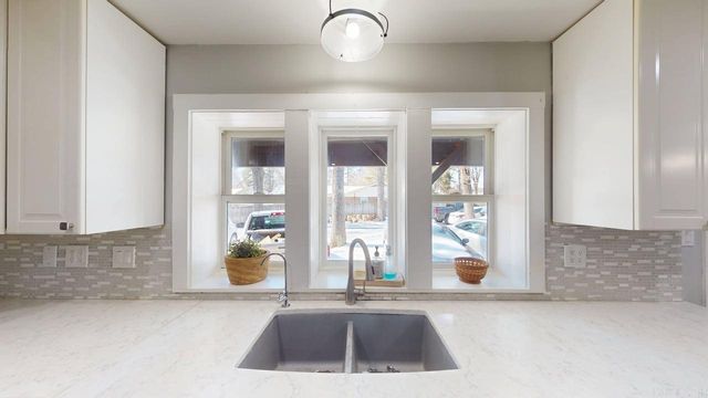 1910 Hillman Street, Conway, AR 72034