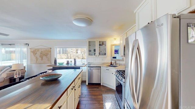 1910 Hillman Street, Conway, AR 72034