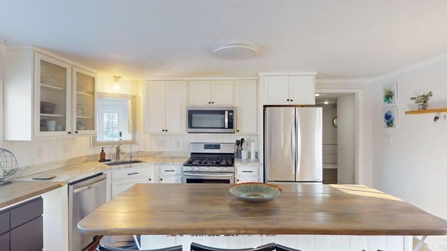 1910 Hillman Street, Conway, AR 72034