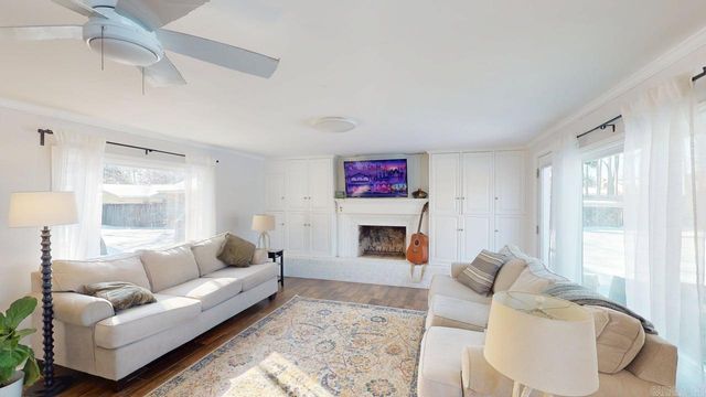 1910 Hillman Street, Conway, AR 72034