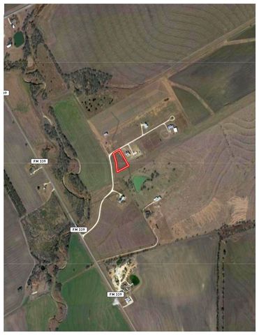 000 Mockingbird Drive, Mount Calm, TX 76673