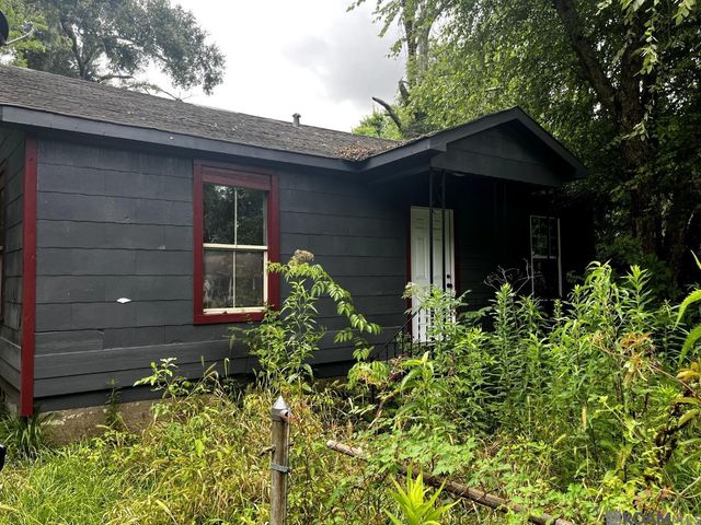 4234 Maple Dr, Baton Rouge, LA 70805