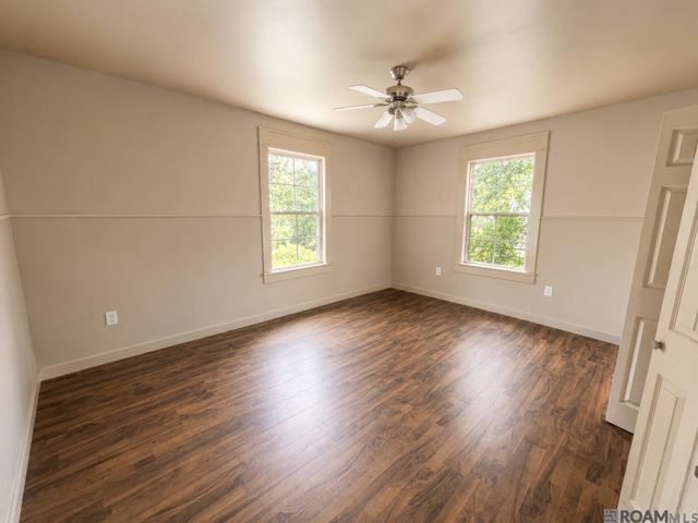 4234 Maple Dr, Baton Rouge, LA 70805